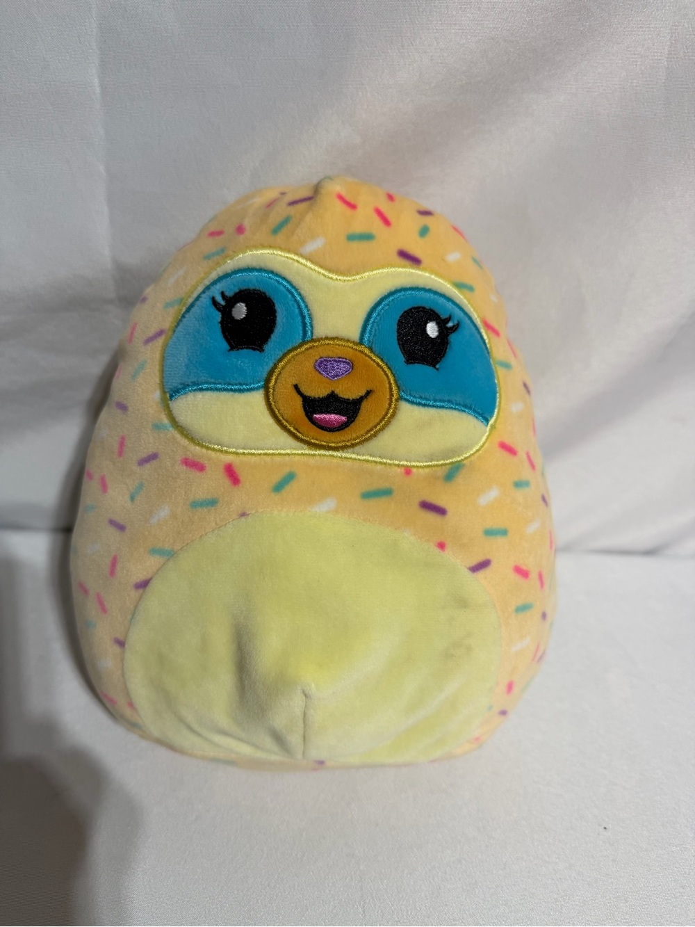 Squishmallows Set of 5 Bundle *Wu Rainbow Bunny,Poison Dart Frog, Buzz the Sloth - Picture 9 of 16